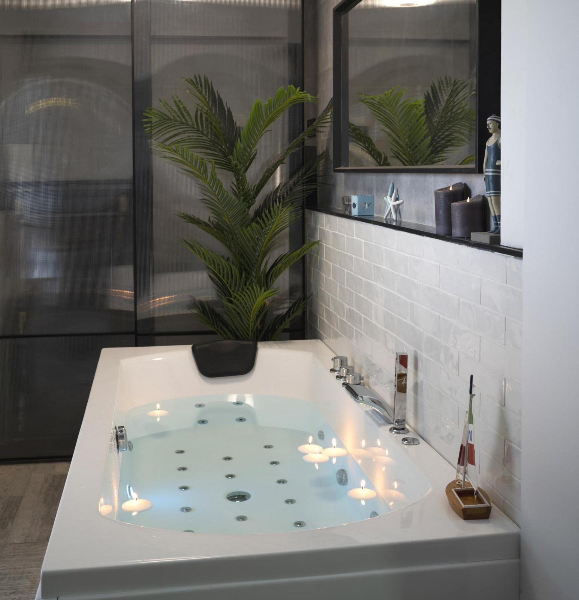 サントゥルツィAtico Lujo Costa Vasca Bilbaoterraza Mar Jacuziアパートメント エクステリア 写真